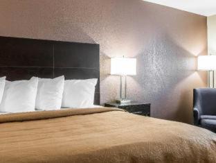 Quality Inn Grand Rapids South-Byron Center Cutlerville Стая снимка